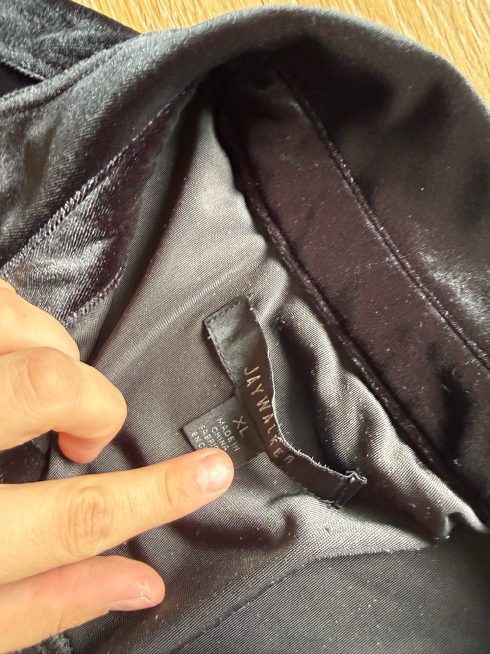 Black Long-Sleeve Button Front Women's Top - Picture 2 of 3